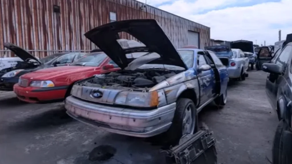 A 1989 Ford Taurus was discovered in a California junkyard and it turns out to be from a famous Pimp My Ride episode