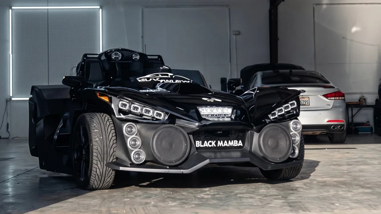 This Polaris Slingshot has been turned into a 'rolling concert' after being covered with 16 speakers and it makes one hell of a noise