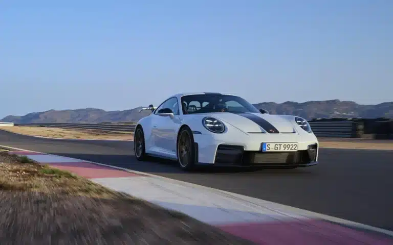 Porsche 911 GT3 beats American supercar to become fastest manual at Nürburgring