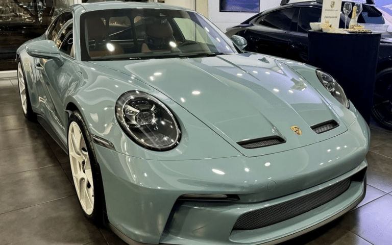 Collector picks up rare one-of-a-kind Porsche 911, only to find out there's another with the same serial number