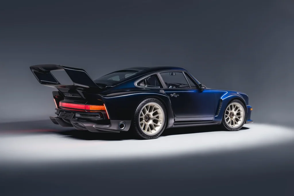 Singer casts a spell on the Porsche 911 with their first DLS turbo build in an enchanting colorway