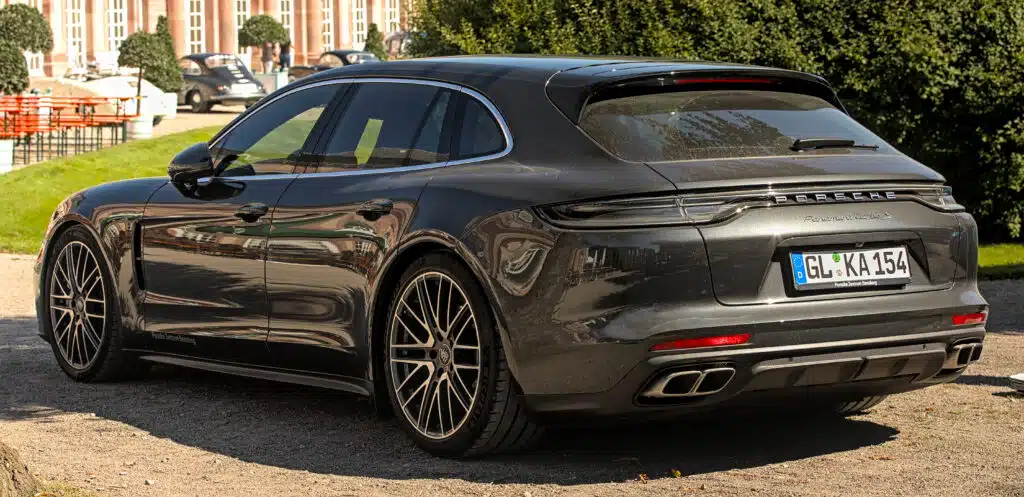 Don’t speak, just look at Gwen Stefani’s luxury car lineup