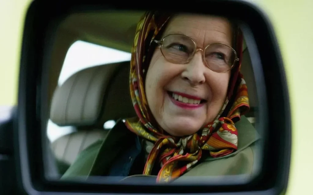 The iconic Tonga Green 2007 Range Rover Vogue SE, owned and driven by Queen Elizabeth II and ridden by her corgi dogs, is going up for auction