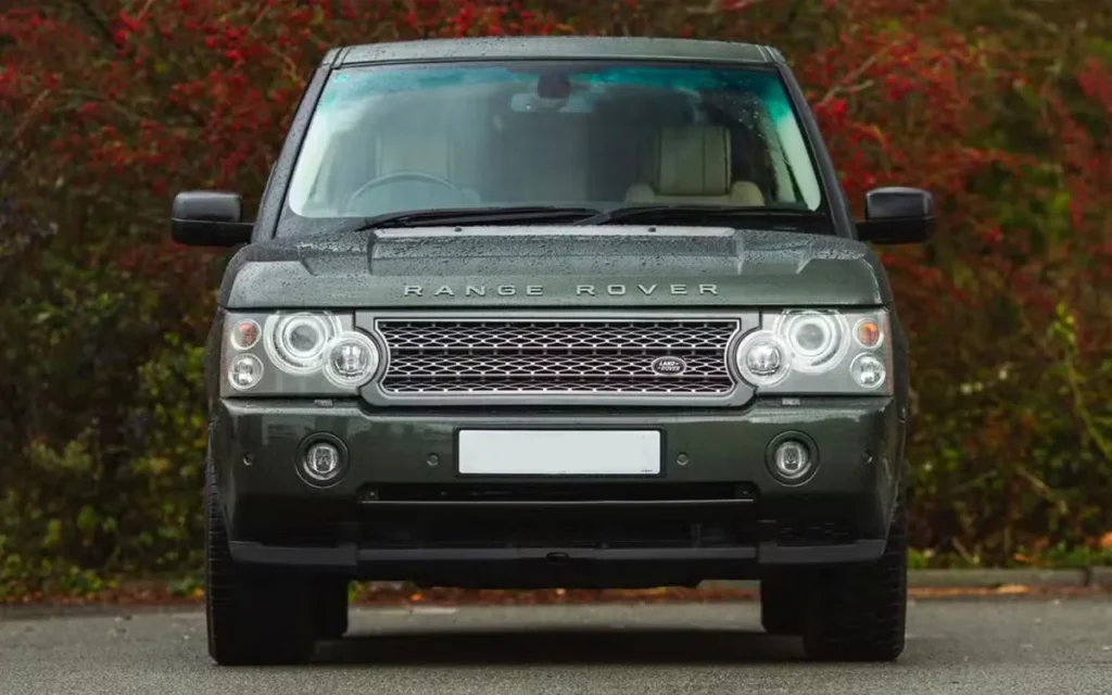 The iconic Tonga Green 2007 Range Rover Vogue SE, owned and driven by Queen Elizabeth II and ridden by her corgi dogs, is going up for auction