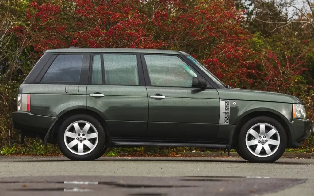 The iconic Tonga Green 2007 Range Rover Vogue SE, owned and driven by Queen Elizabeth II and ridden by her corgi dogs, is going up for auction
