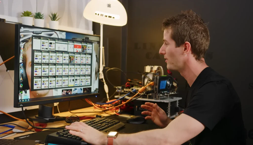 Canadian man sees how many Google Chrome tabs you can open with 2TB of RAM on your computer