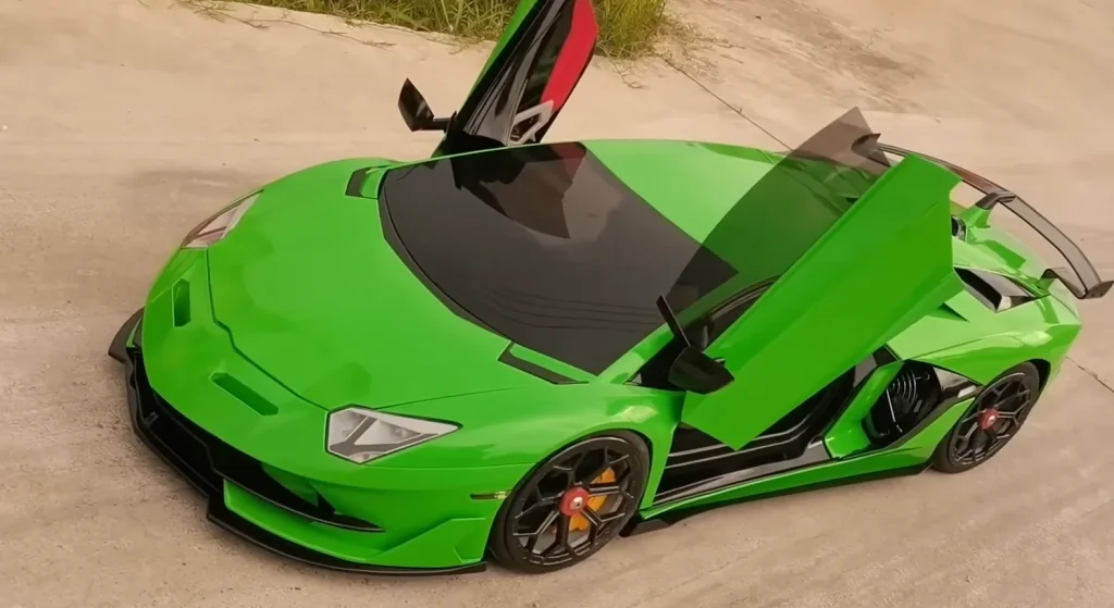 Man spends $15,000 building an RC Lamborghini with a real engine that actually runs