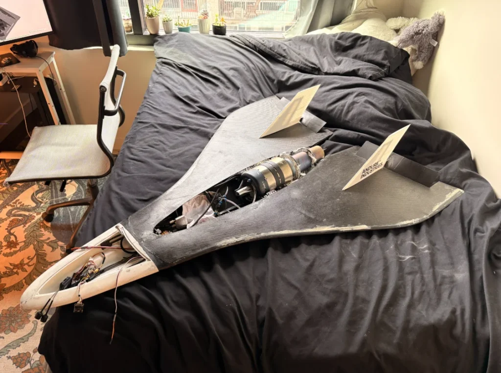 Georgia Tech student builds turbojet plane that can hit 500mph inside his college dorm room and Elon Musk and a jet CEO respond to it