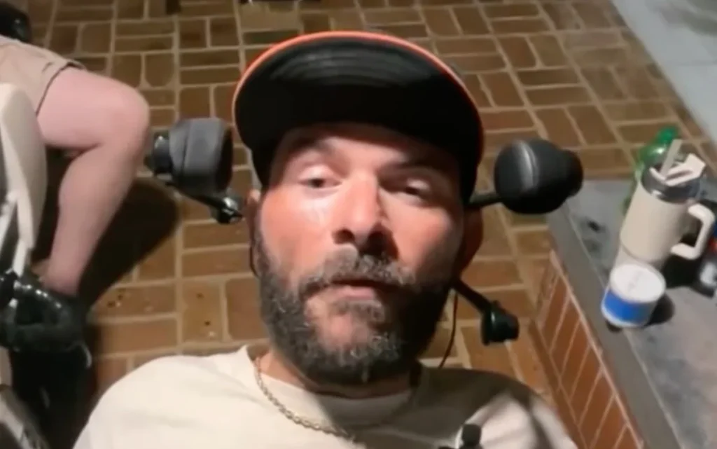 RJ, a paralyzed man and US military veteran, is now able to do incredible things thanks to his Neuralink chip