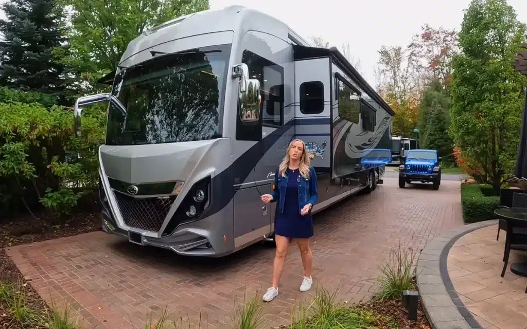 Transformers RV Mansion