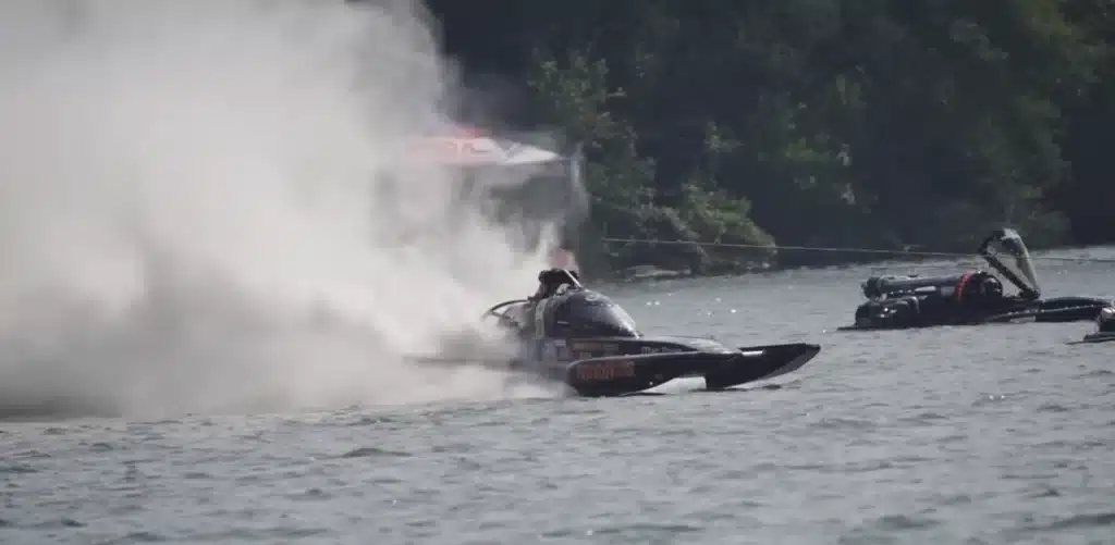 Racing boat with 10,000hp