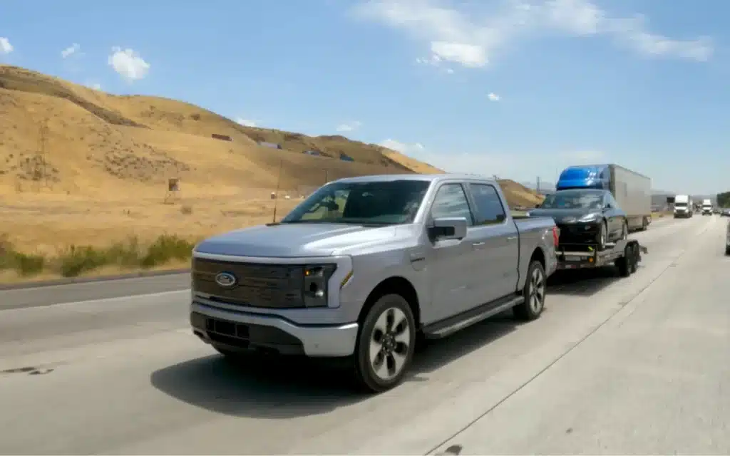 Ram vs F-150 Lightning in an ultimate tow test in California