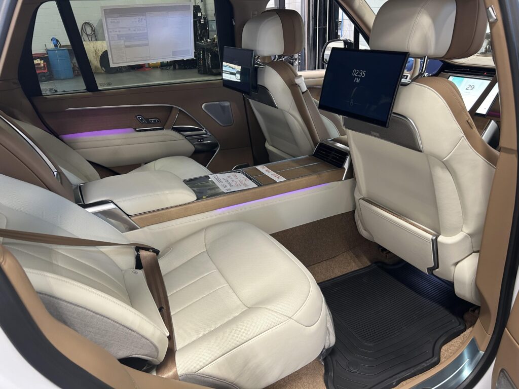 The customisation options of the SV Bespoke program are almost endless.