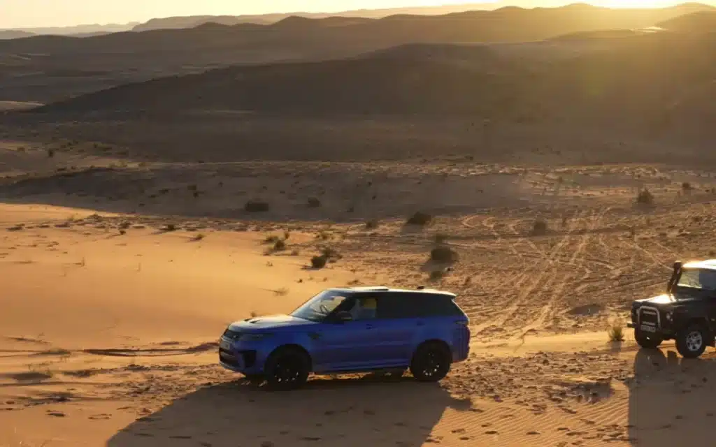 YouTuber rebuilt Range Rover SVR ahead of Sahara desert test