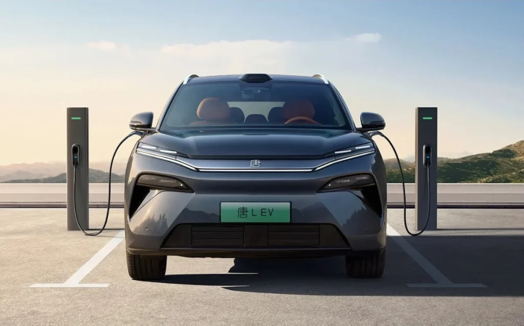 Range anxiety is still a huge deal-breaker for electric cars, but BYD has apparently fixed it