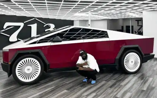 Rapper has color-matched his Cybertruck to his two Maybachs