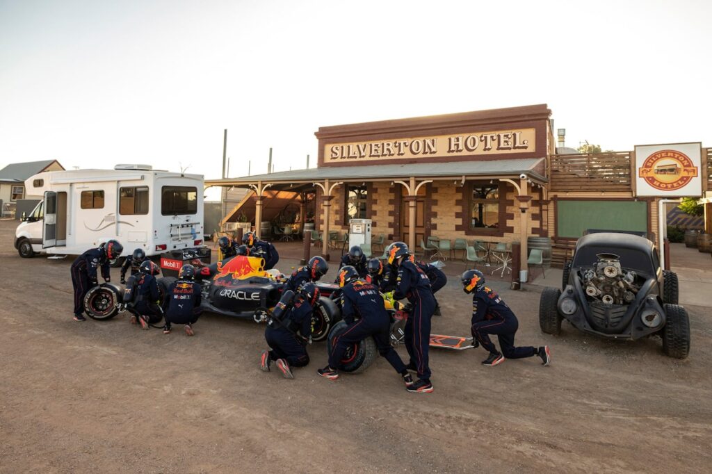 Red Bull F1 pit stop in the desert