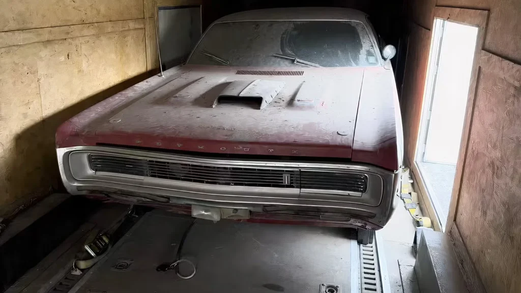 This West Virginia barn-find Plymouth Sport Fury GT is one of the rarest ever and now it’s being restored