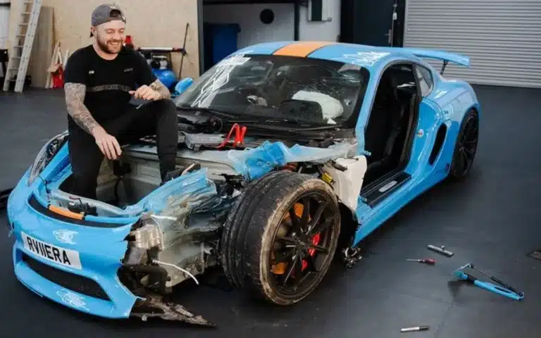 Restorer-fixes-a-totaled-Porsche-GT4-in-a-matter-of-days