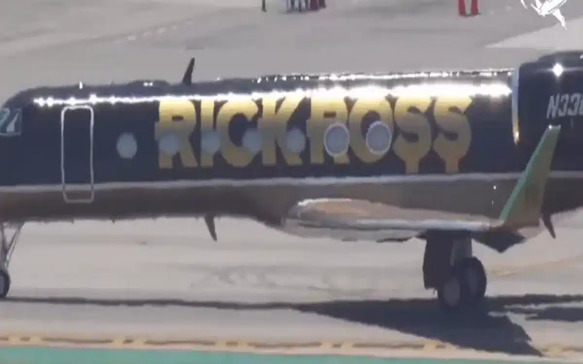 Rick Ross captured taking off in style aboard Gulfstream G550 private jet
