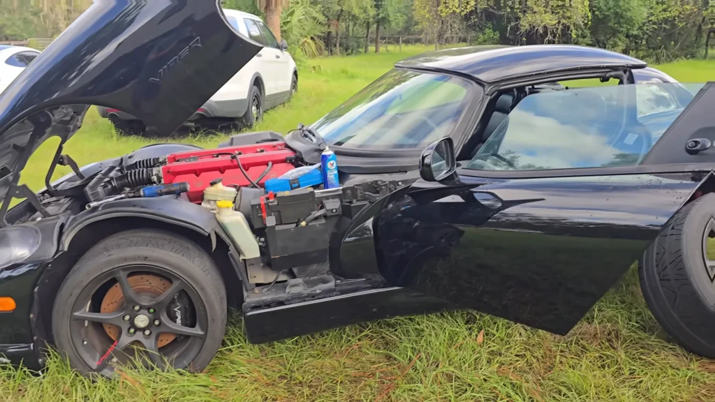 Florida man asks for help after cheap auction Dodge Viper supercar dies unexpectedly while parked in a cow pasture