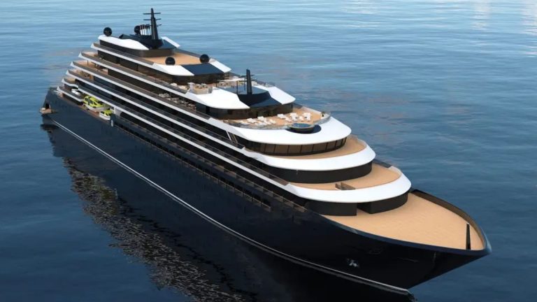The Ritz-Carlton yacht Evrima