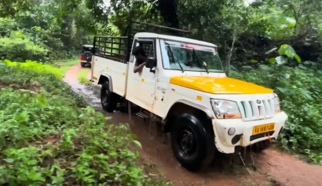 Mahindra C3JB Jeep