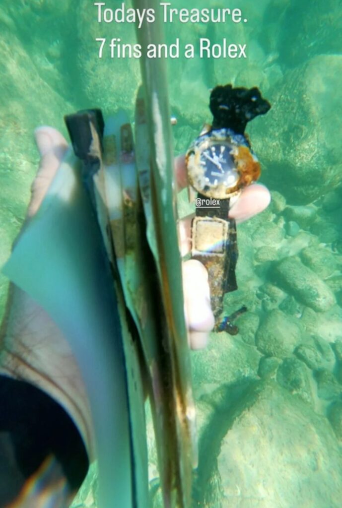 Rolex Submariner found in the ocean