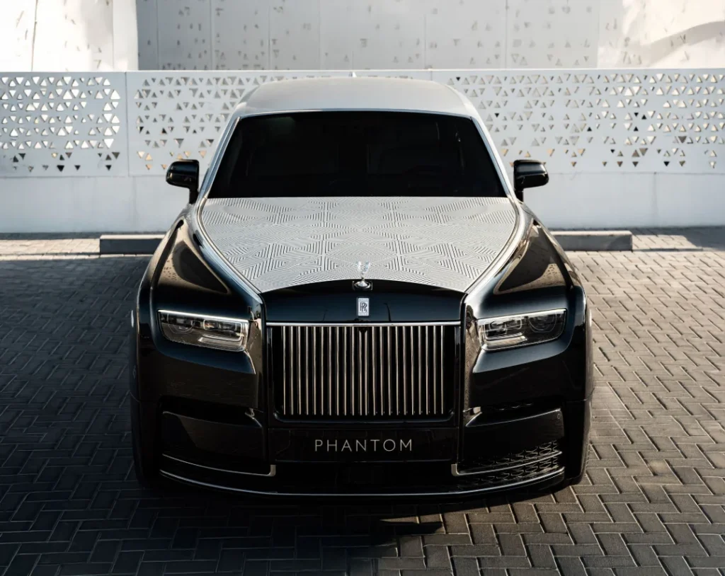 This Custom Rolls-Royce Phantom Has the World’s First Laser-Engraved Hood