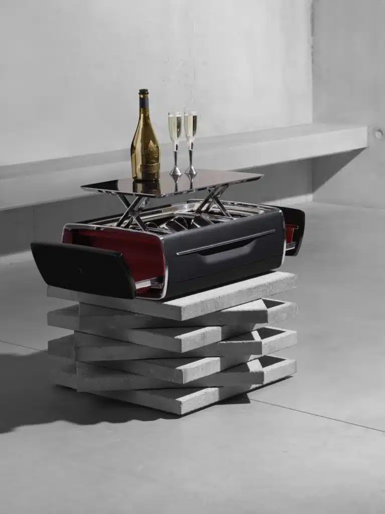 This amazing Rolls-Royce Champagne Chest is made in the same bespoke fashion as the cars