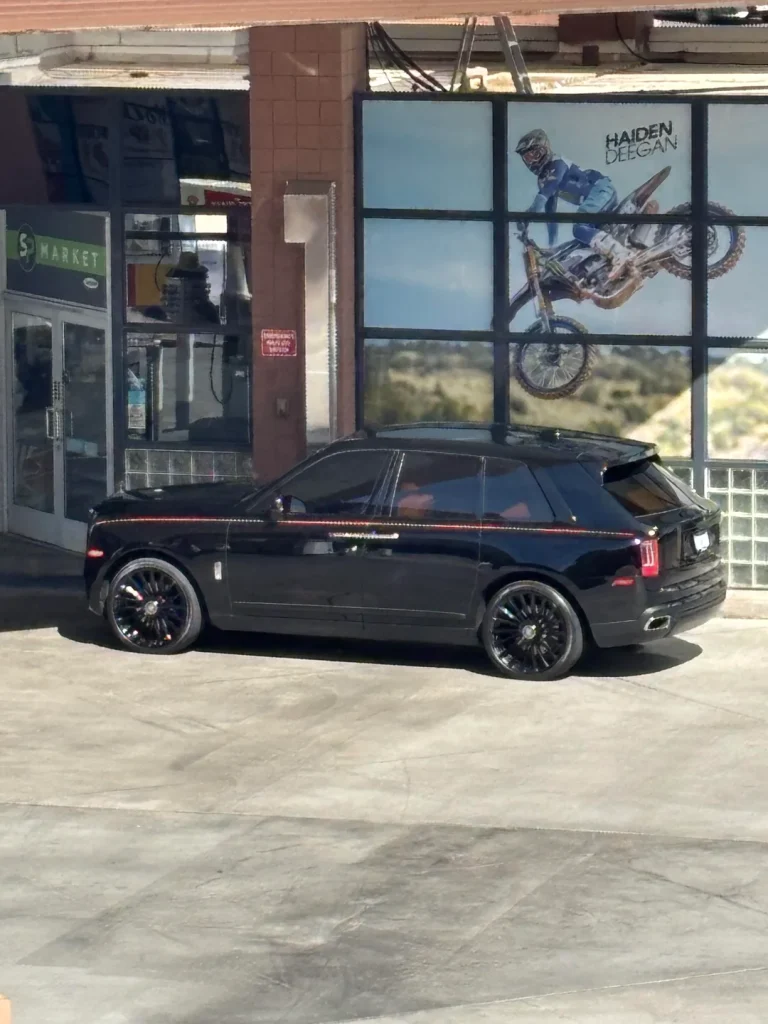 Arizona man has spotted an absurd number of amazing cars from his balcony in just a 10-week period