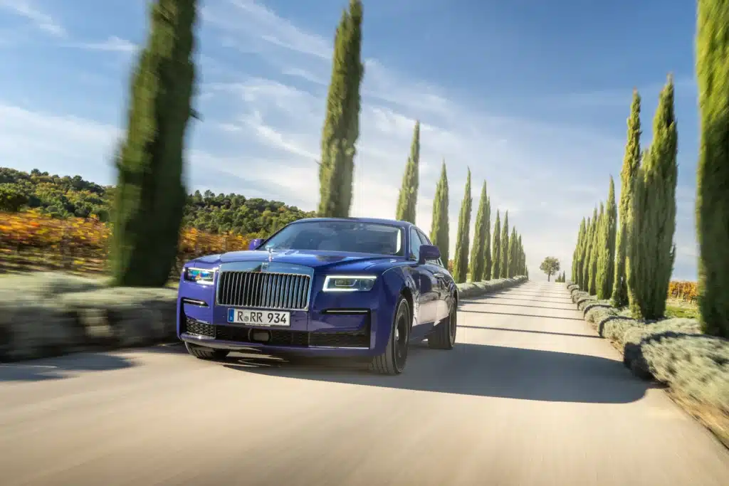 Rolls-Royce Costs Maintenance Luxury Car