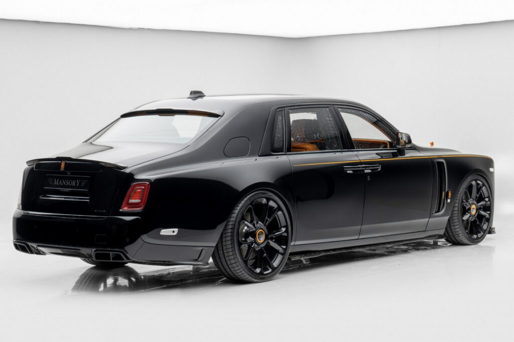 Rolls-Royce Phantom rear