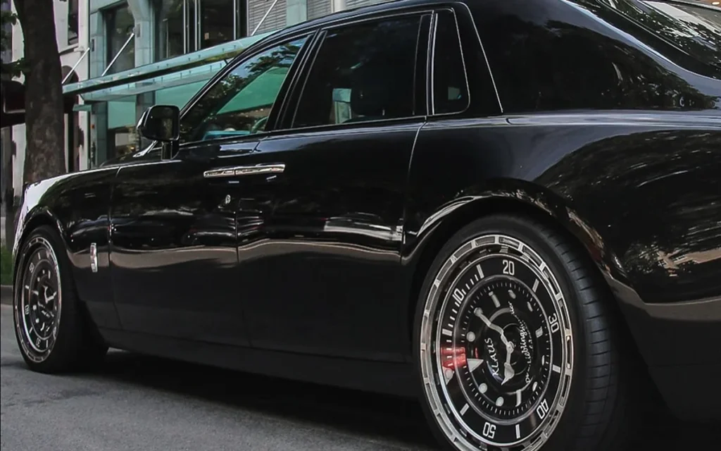 This Rolls-Royce Phantom has been given a millionaire glow up with Rolex wheels that even the most articulate of owners would fall in love with