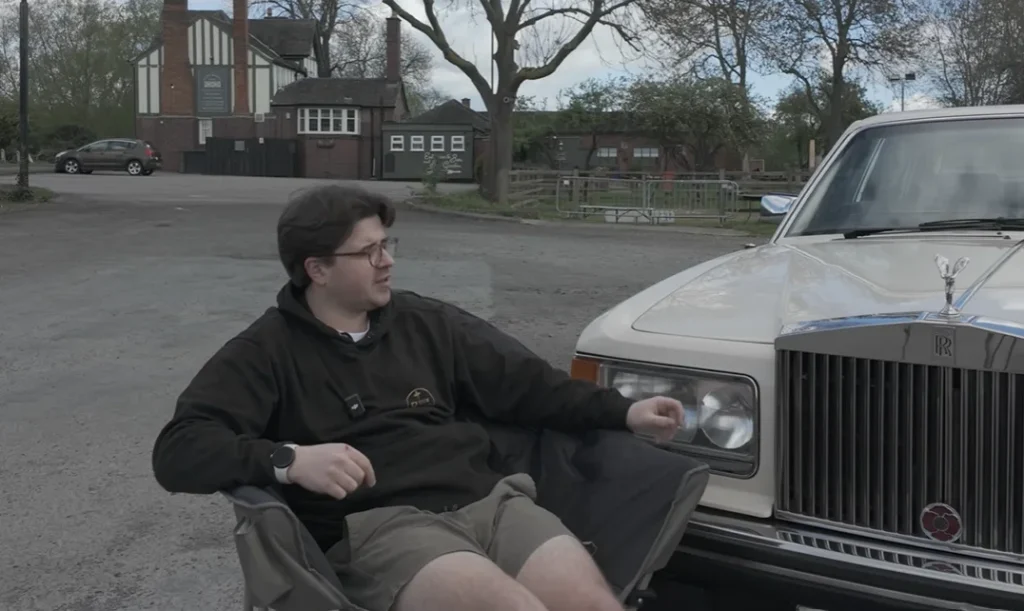 Man whose dream was always to own a Rolls-Royce ends up reaching it very early as he buys a 1981 Silver Spirit aged just 22