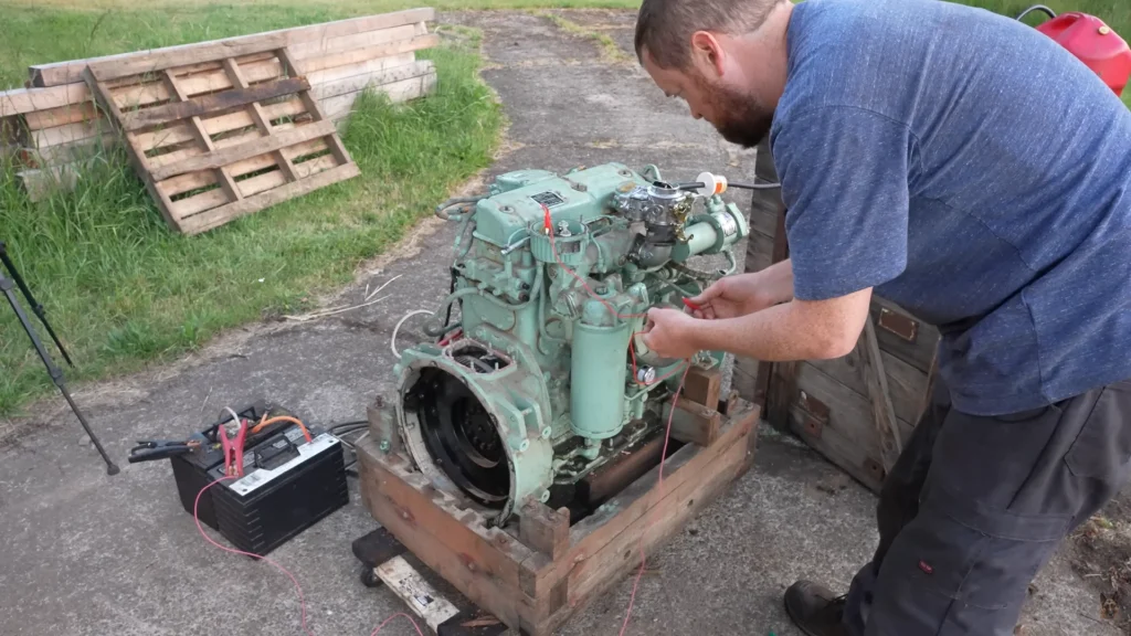 Oregon man opens 70-year-old Rolls-Royce crate that's been left unused and is left with a serious task