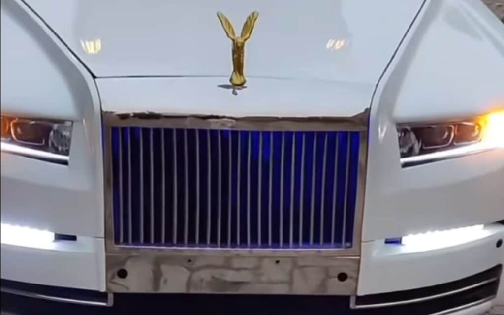 Rolls Royce duplicate