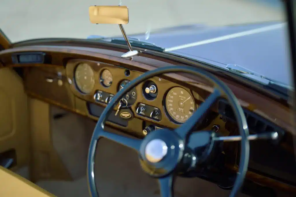 The rarest Bentley in the world: the 1961 Bentley S2 Continental with Bentley V8 engine and Bentley craftmanship