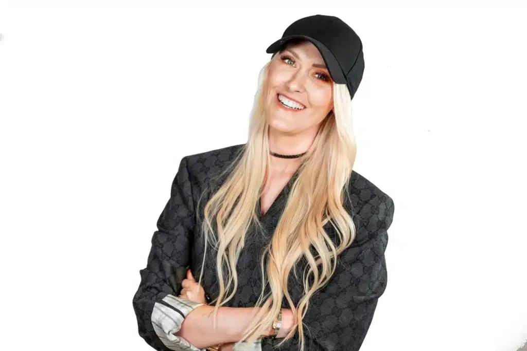 Supercar Blondie creates color wraps with Avery Dennison