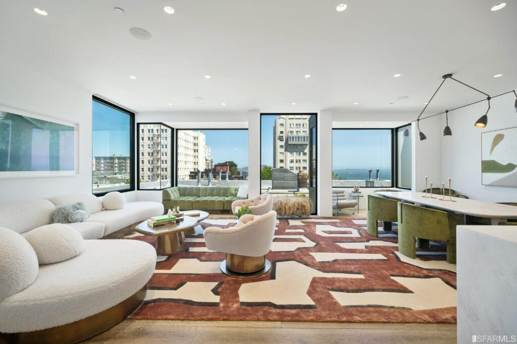 San Francisco mansion, living room