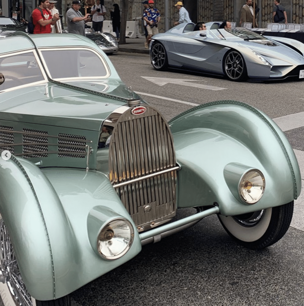 The Bugatti Aerolithe on the road