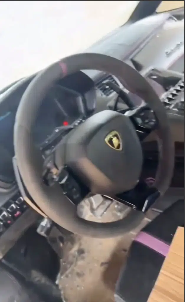 Inside the car isn't in great shape, either. Credit: Instagram/@supercar.fails