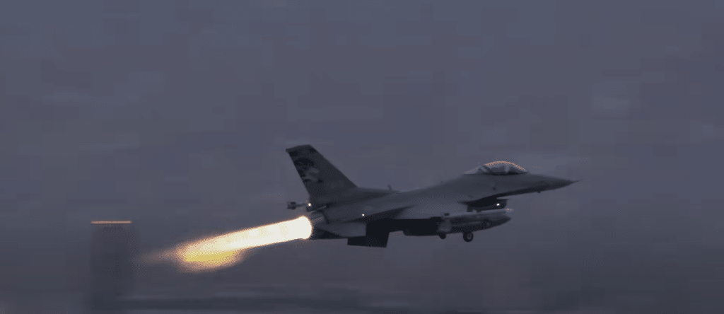 F-16 fighter jet afterburner takeoff is a display of power like nothing you've ever seen