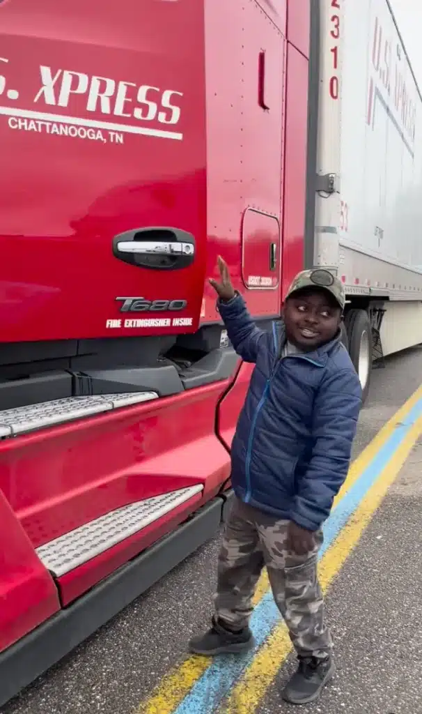 Shortest US truck driver reveals how he drives an 18-wheeler