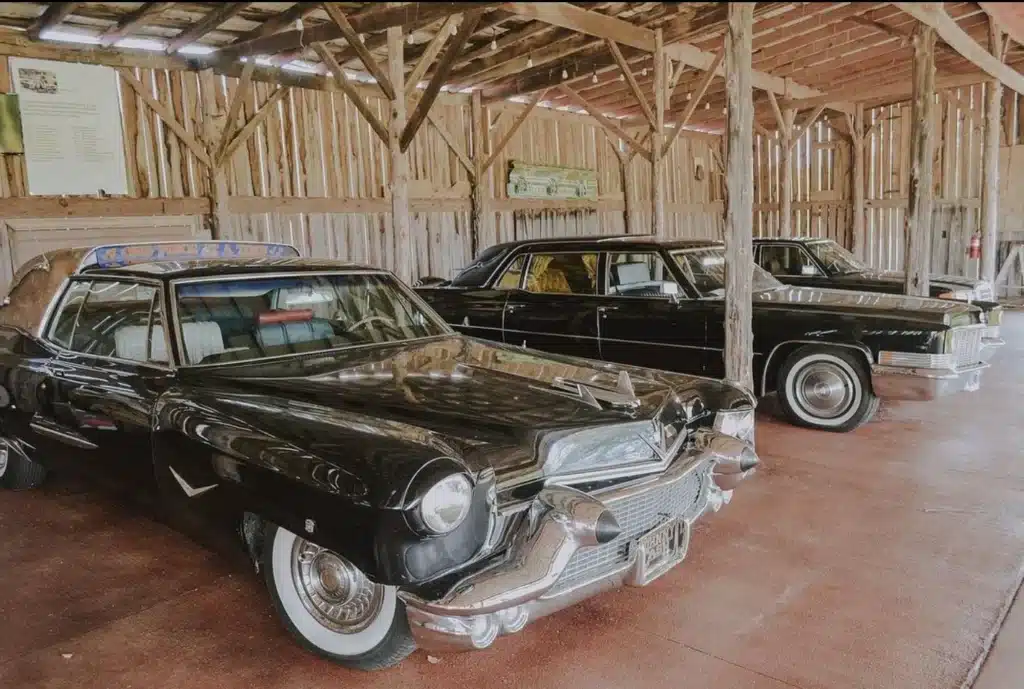 Johnny Cash private car garage