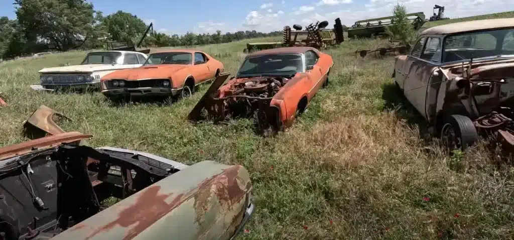 Man went to 'secret' US farm and found very rare barn finds