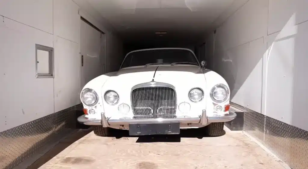 Secret hidden inside classic Jaguar abandoned for 30 years