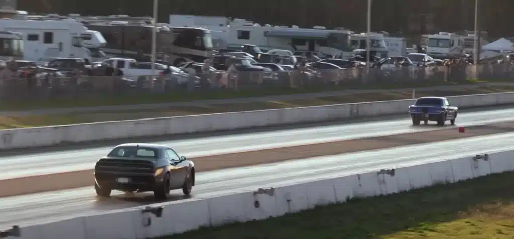 Dodge Demon races old-school muscle cars in drag race