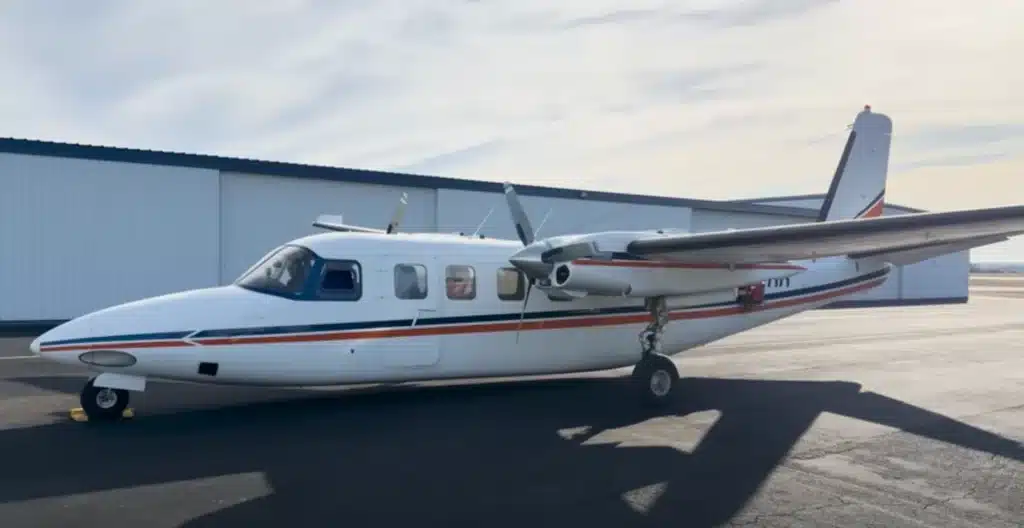 Rare Aero Commander 680 FLP plane tries to fly after 20yrs