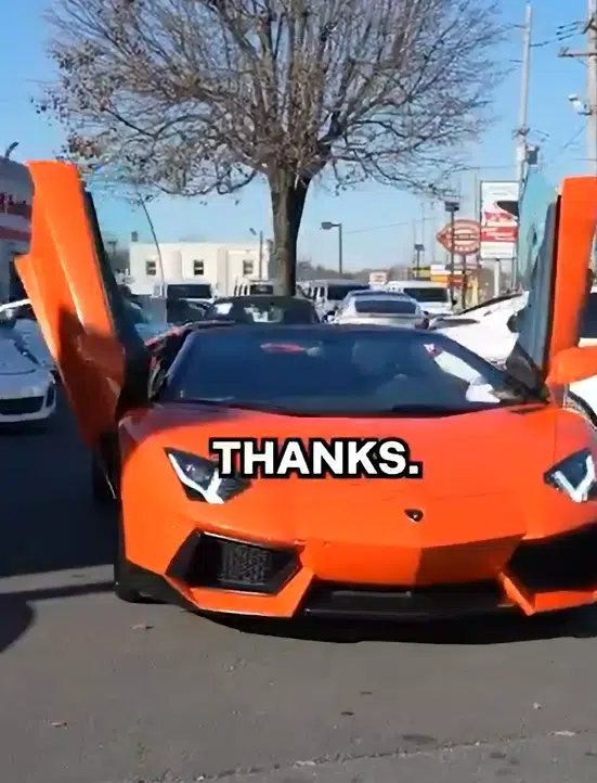 Plumber arrives at New Jersey dealership with a Lamborghini Huracán Evo Coupe, leaves in an Aventador Roadster